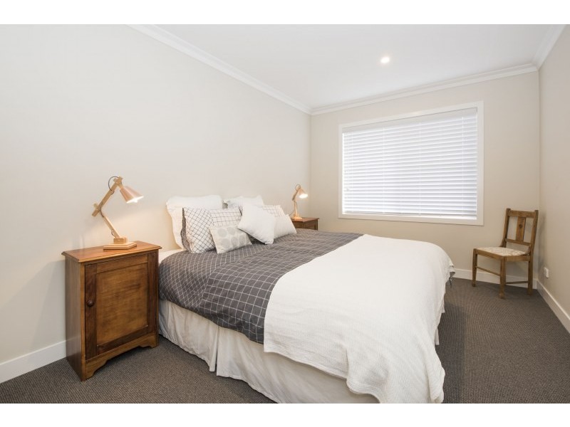 8 Maher Place, Mudgee NSW 2850