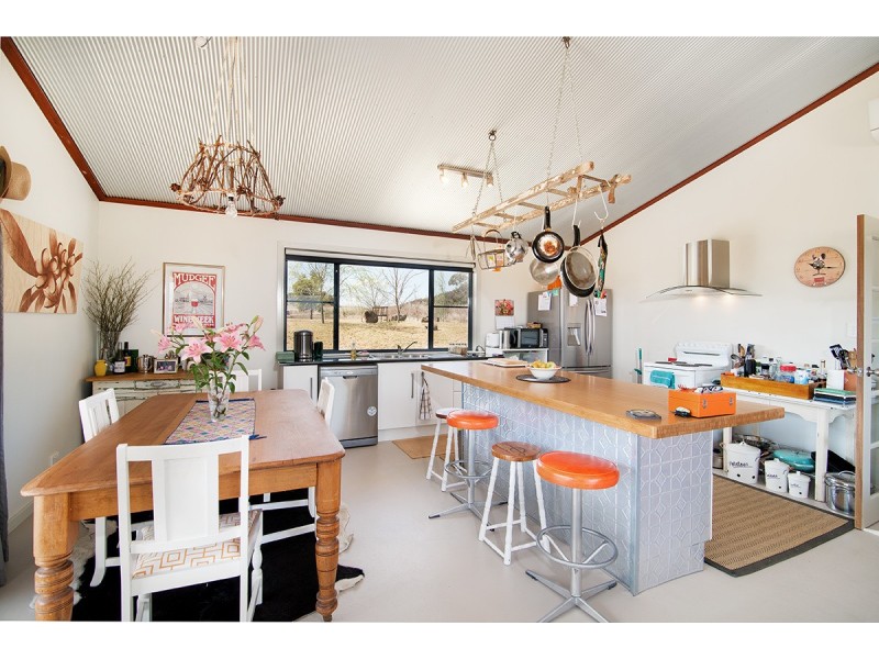 28 Rocky Waterhole Road, Mudgee NSW 2850