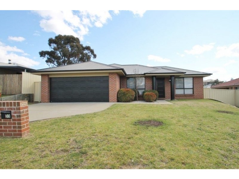 33 Hardy Crescent, Mudgee NSW 2850