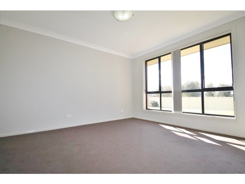 33 Hardy Crescent, Mudgee NSW 2850