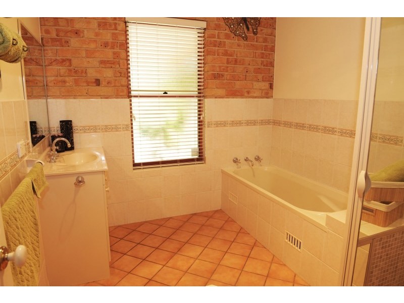 182 Robertson Street, Mudgee NSW 2850