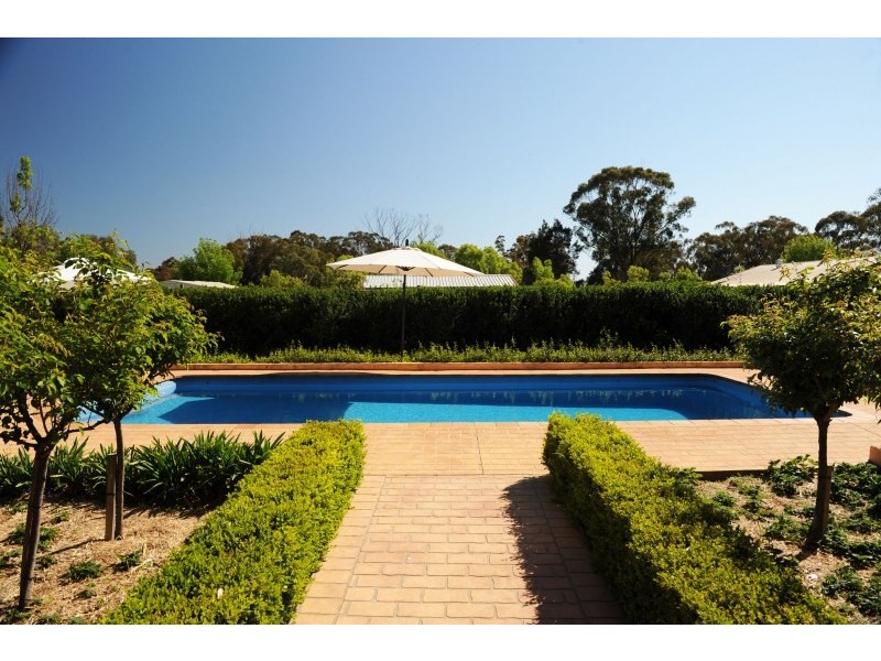 182 Robertson Street, Mudgee NSW 2850