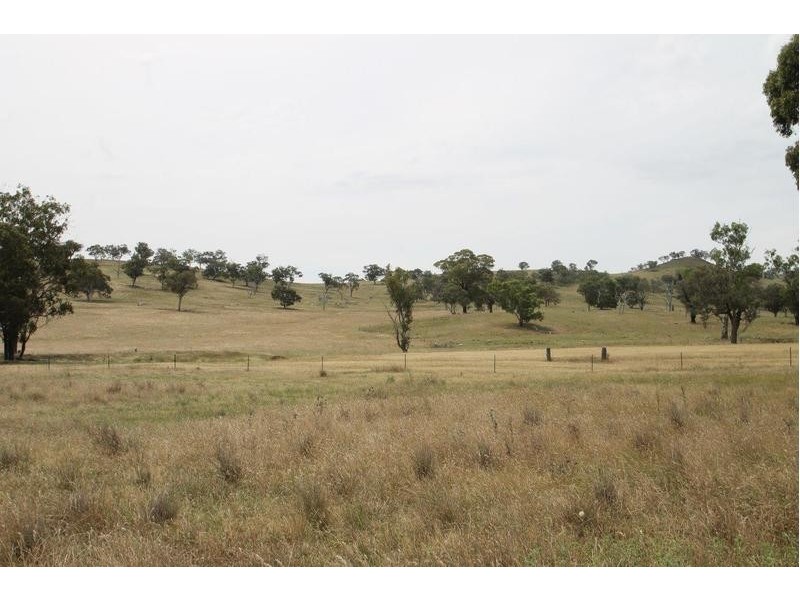 251 Pinelea Road, Goolma NSW 2852