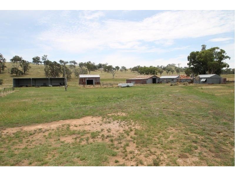 251 Pinelea Road, Goolma NSW 2852