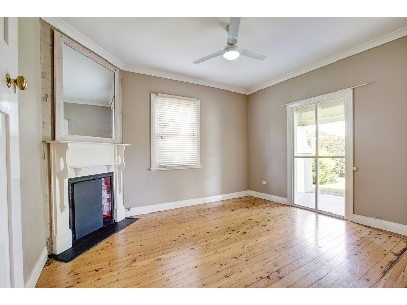 82 Denison Street, Mudgee NSW 2850