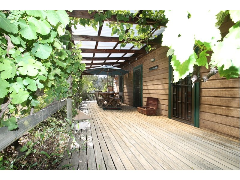 27 Roberts Road, Mudgee NSW 2850