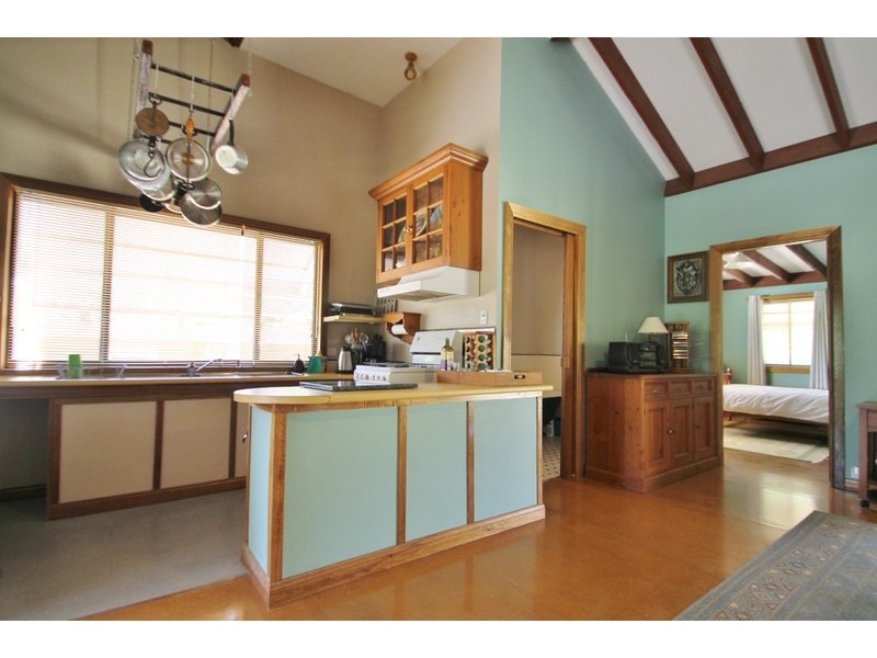 27 Roberts Road, Mudgee NSW 2850