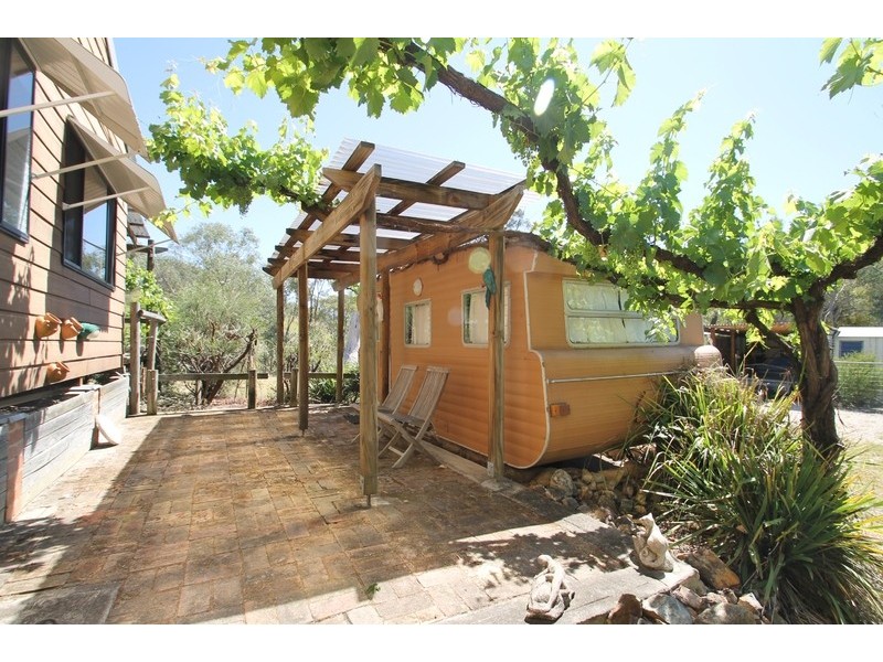 27 Roberts Road, Mudgee NSW 2850