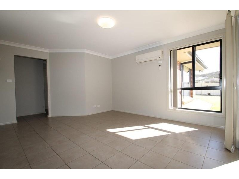 33 Hardy Crescent, Mudgee NSW 2850