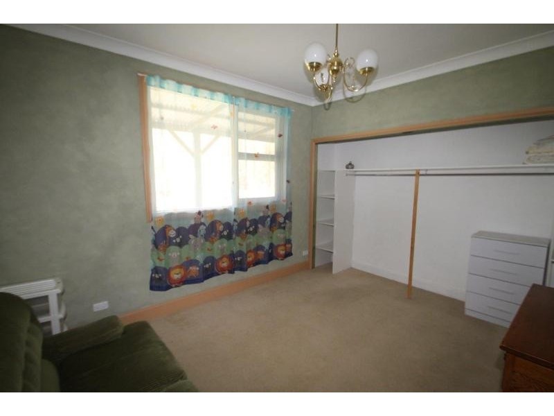 8 Alexander Street, Hargraves NSW 2850