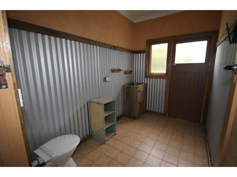 8 Alexander Street, Hargraves NSW 2850