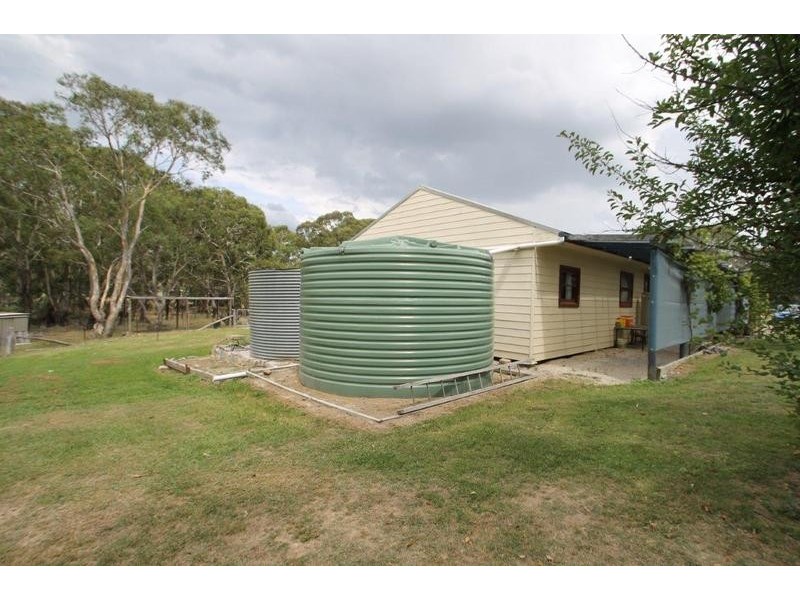 8 Alexander Street, Hargraves NSW 2850
