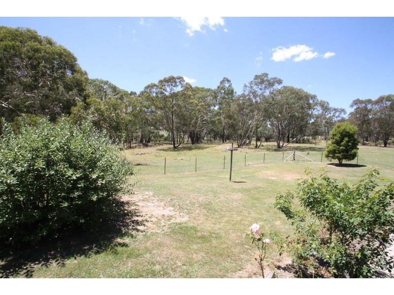 8 Alexander Street, Hargraves NSW 2850
