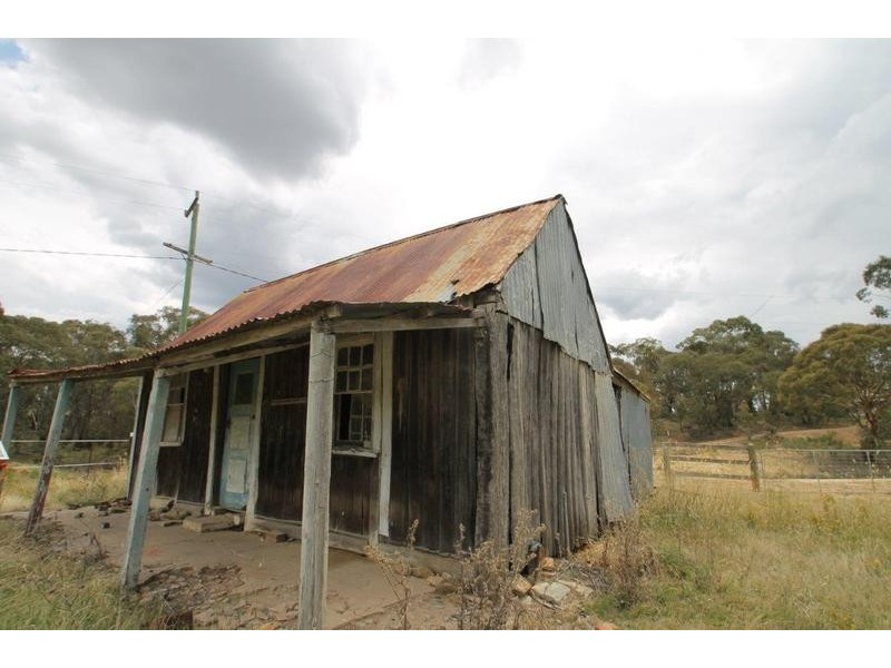 8 Alexander Street, Hargraves NSW 2850