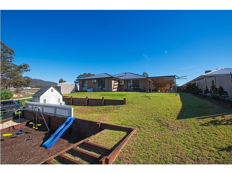 11 Maher Place, Mudgee NSW 2850