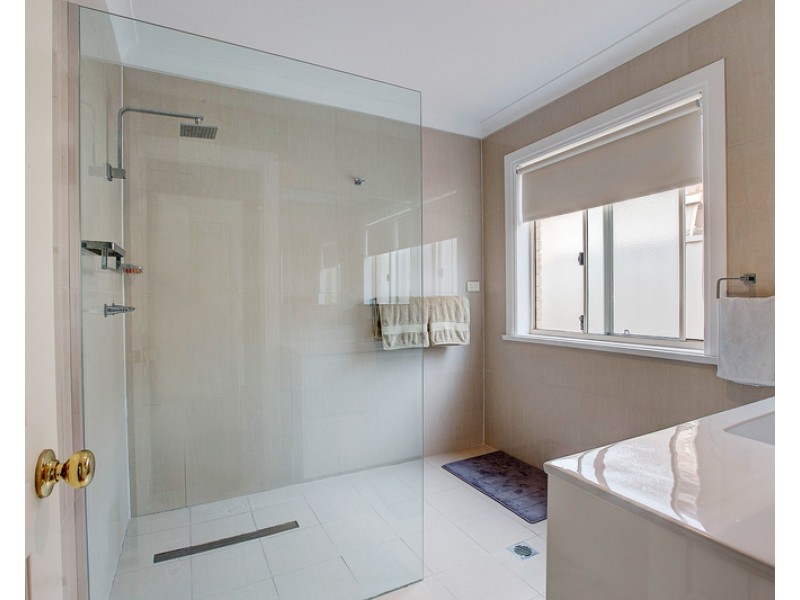 8E Cedar Avenue, Mudgee NSW 2850