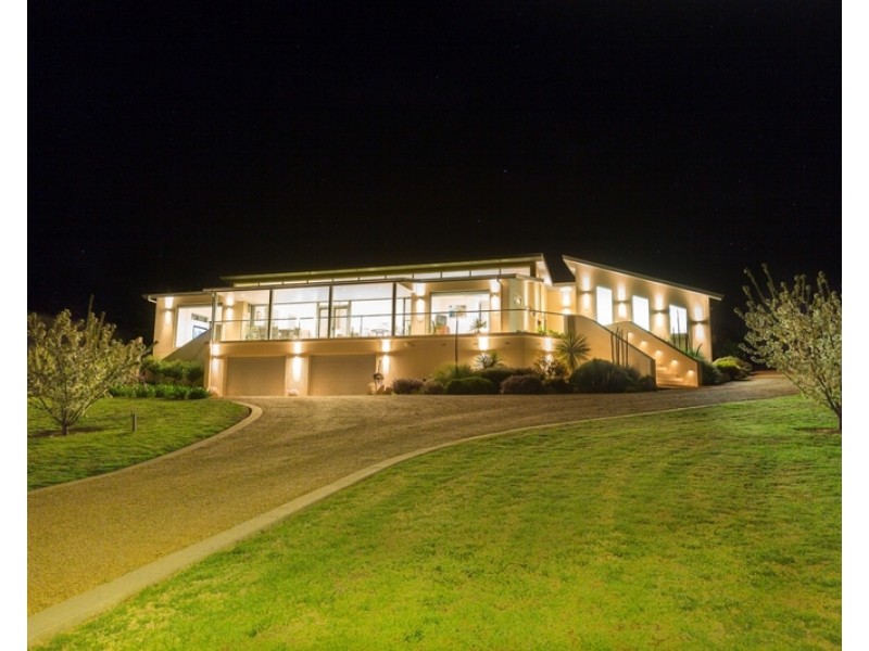 30 Robert Hoddle Grove, Mudgee NSW 2850
