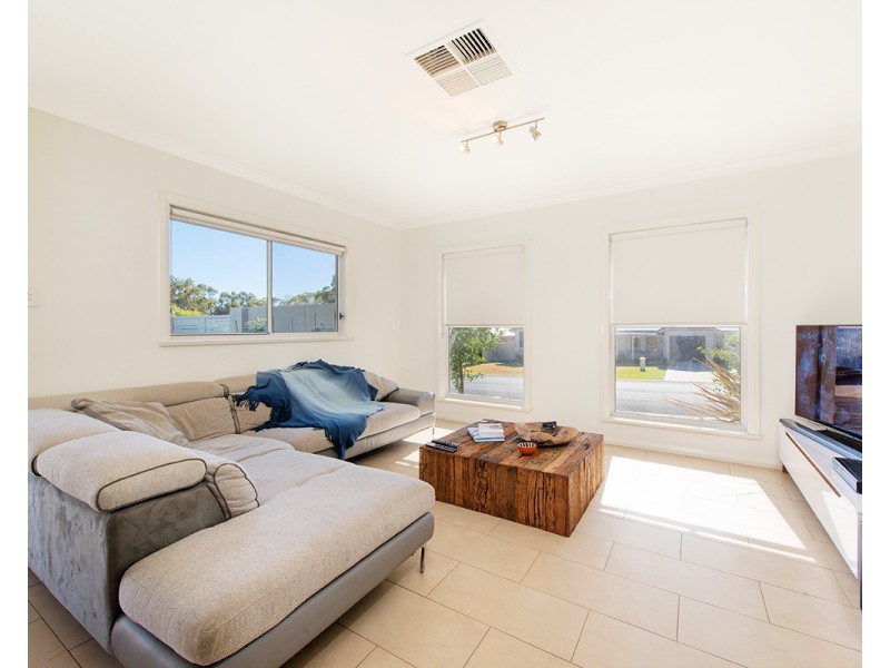 4 & 4a Kellett Drive, Mudgee NSW 2850