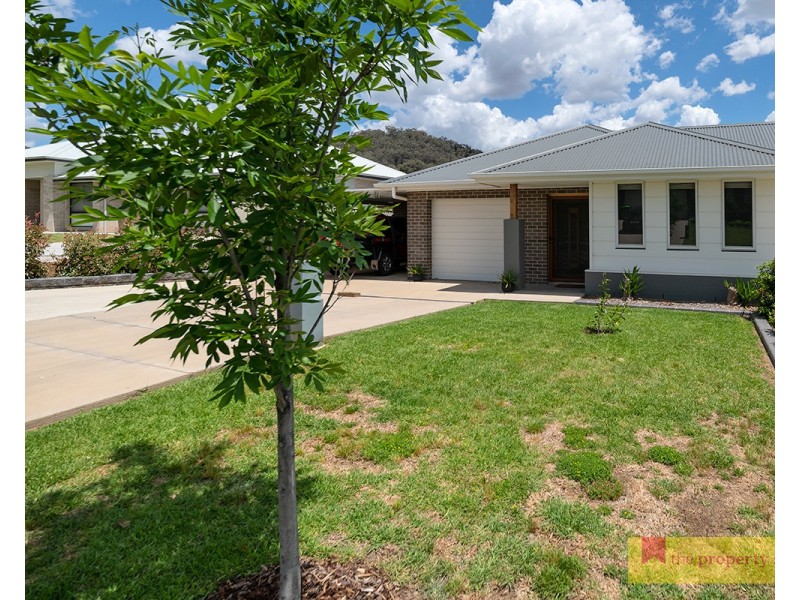 20 Dunphy Crescent, Mudgee NSW 2850