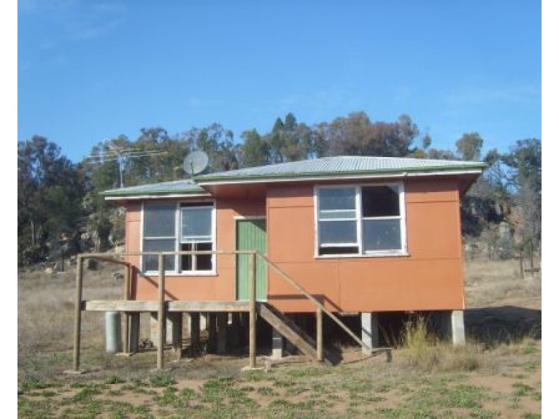Maroo Road, Coonabarabran NSW 2357