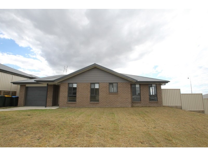 2 Grant Bruce Court, Mudgee NSW 2850
