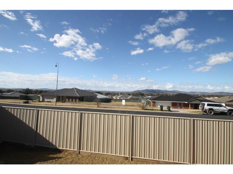 2 Grant Bruce Court, Mudgee NSW 2850
