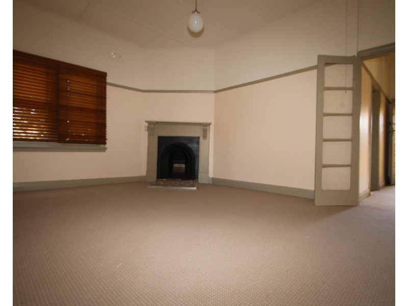 93 Lawson Street, Mudgee NSW 2850