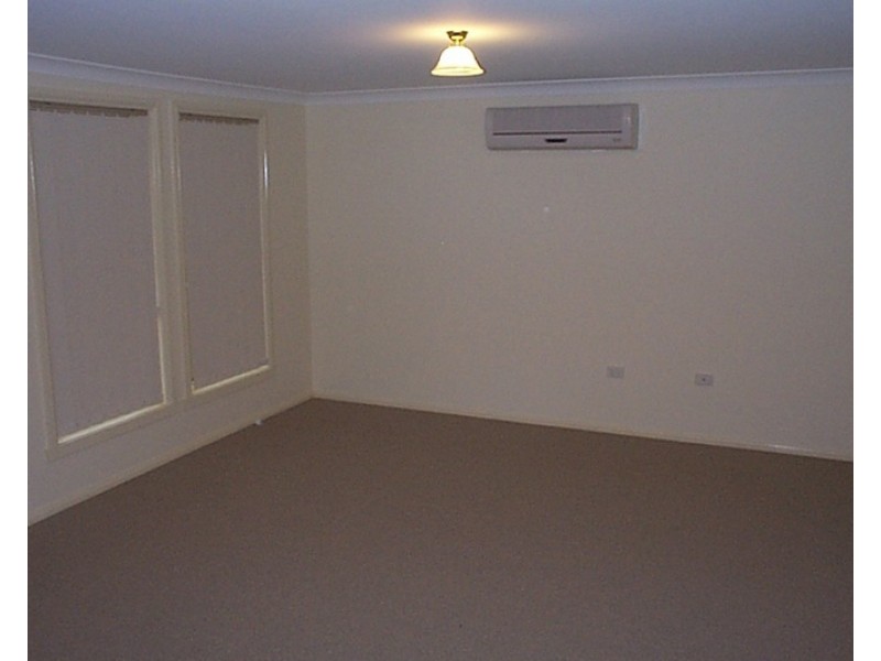 7 Hardy Crescent, Mudgee NSW 2850