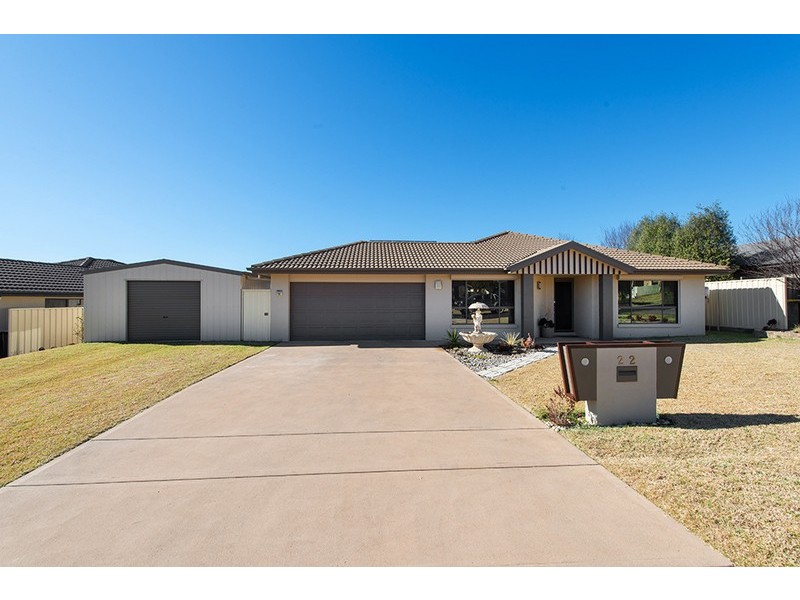 22 Hardy Crescent, Mudgee NSW 2850