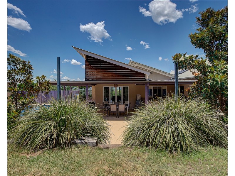 6 Robert Jones Street, Mudgee NSW 2850