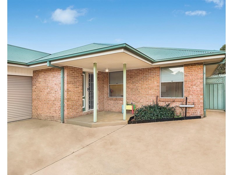 2/16 Rheinberger Avenue, Mudgee NSW 2850