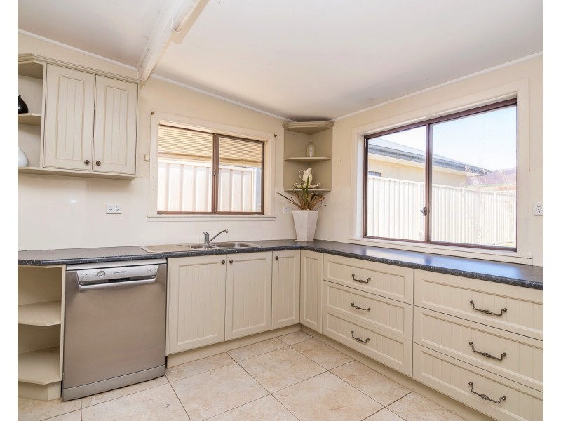 19 Gladstone Street, Mudgee NSW 2850