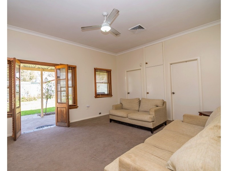 19 Gladstone Street, Mudgee NSW 2850