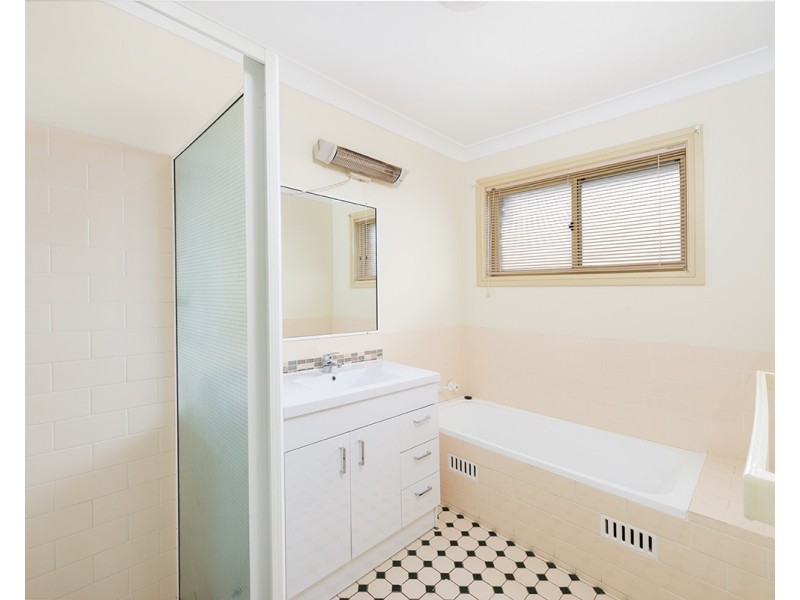 1/56 Dewhurst Drive, Mudgee NSW 2850