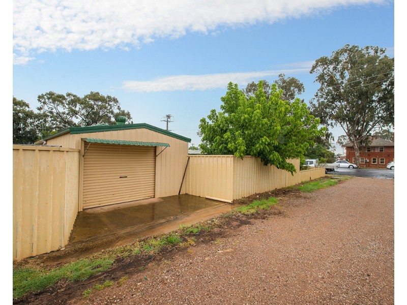 33 Meares Street, Mudgee NSW 2850