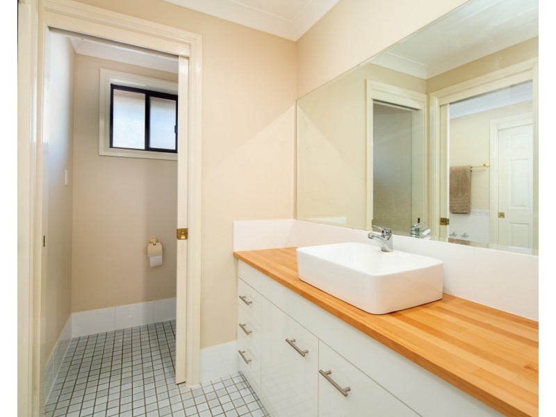13 Lowana Close, Mudgee NSW 2850