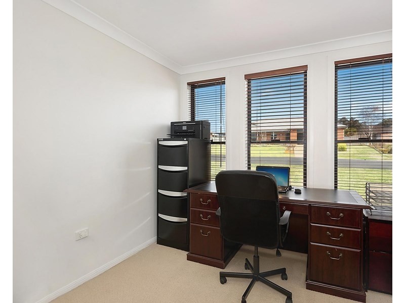 33 Macquarie Drive, Mudgee NSW 2850