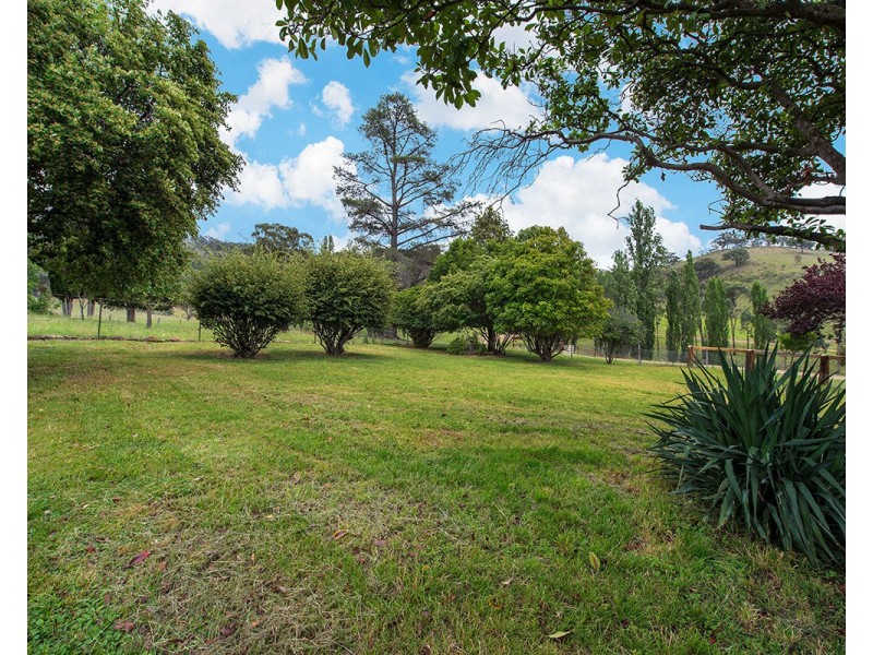 94 Bishops View Road, Mudgee NSW 2850