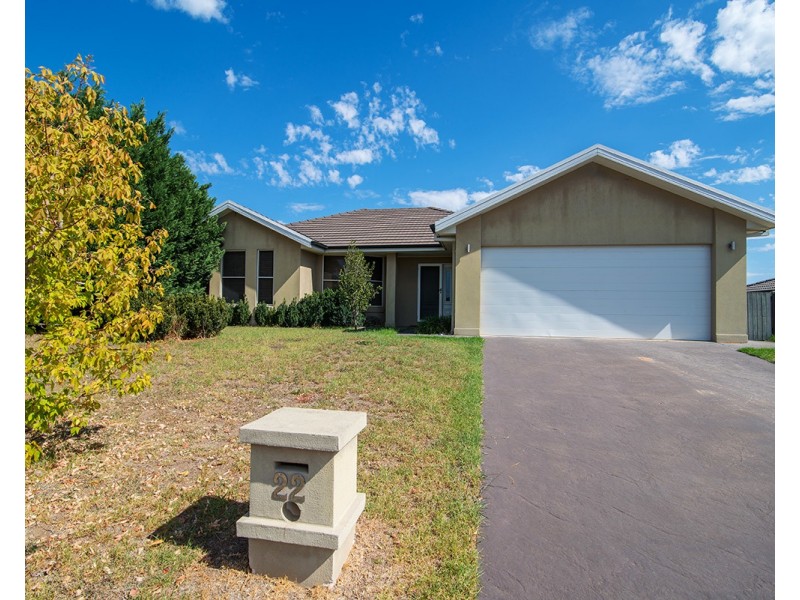 22 White Circle, Mudgee NSW 2850