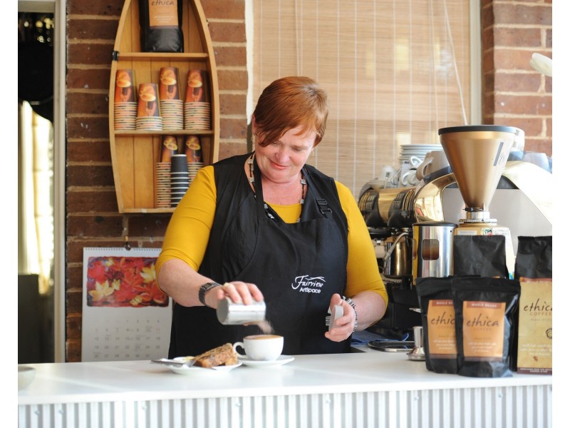 6 Henry Lawson Drive, Mudgee NSW 2850