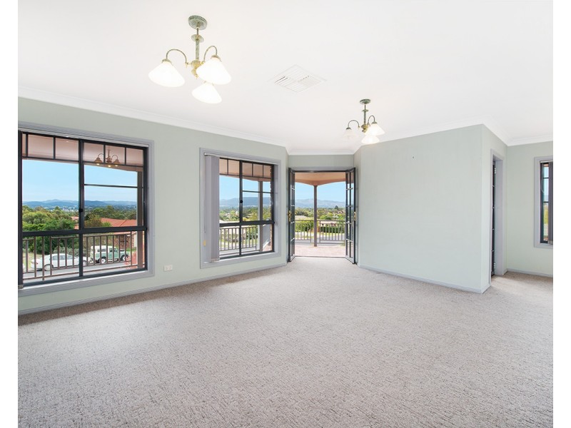 37 Dewhurst Drive, Mudgee NSW 2850