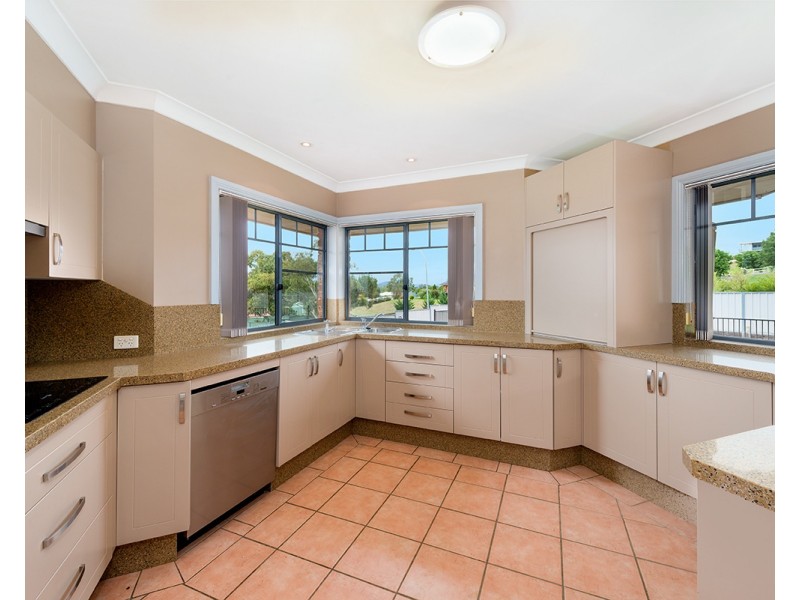 37 Dewhurst Drive, Mudgee NSW 2850