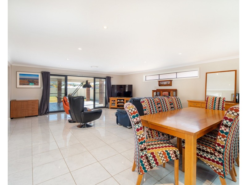 12 Maher Place, Mudgee NSW 2850