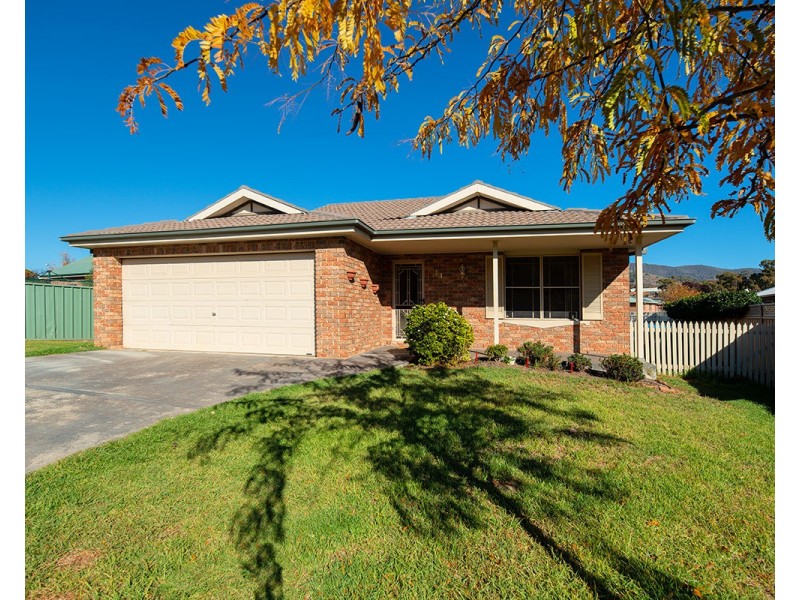 14 Barigan Street, Mudgee NSW 2850