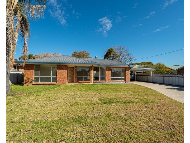 8 Roth Court, Mudgee NSW 2850