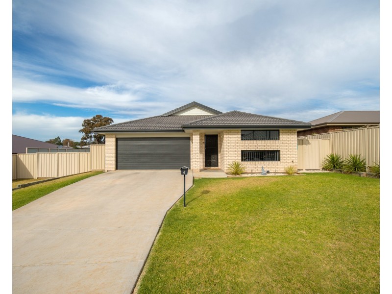 4 Doug Gudgeon Drive, Mudgee NSW 2850