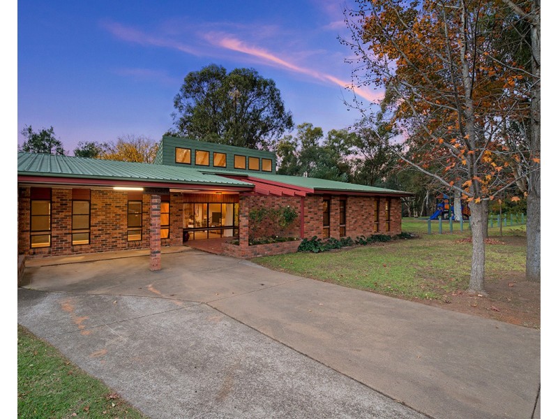 25 Mulgoa Way, Mudgee NSW 2850