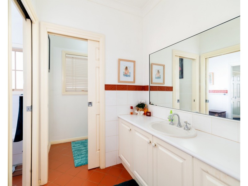 18 Melton Road, Mudgee NSW 2850