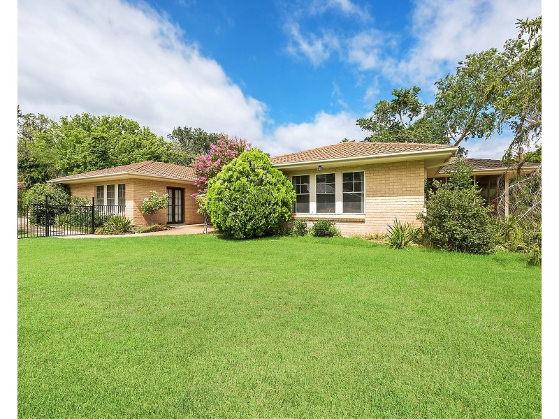 96 Robertson Street, Mudgee NSW 2850