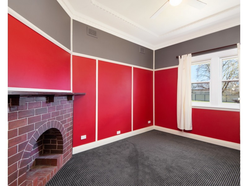 17 Court Street, Mudgee NSW 2850
